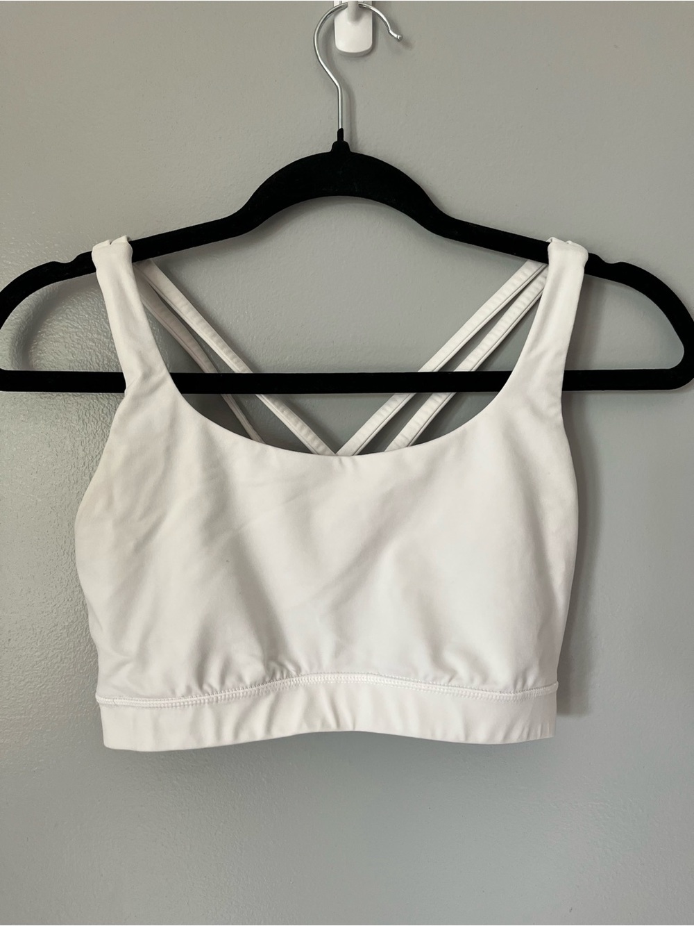 Lululemon White Criss Cross Back Sports Bra
